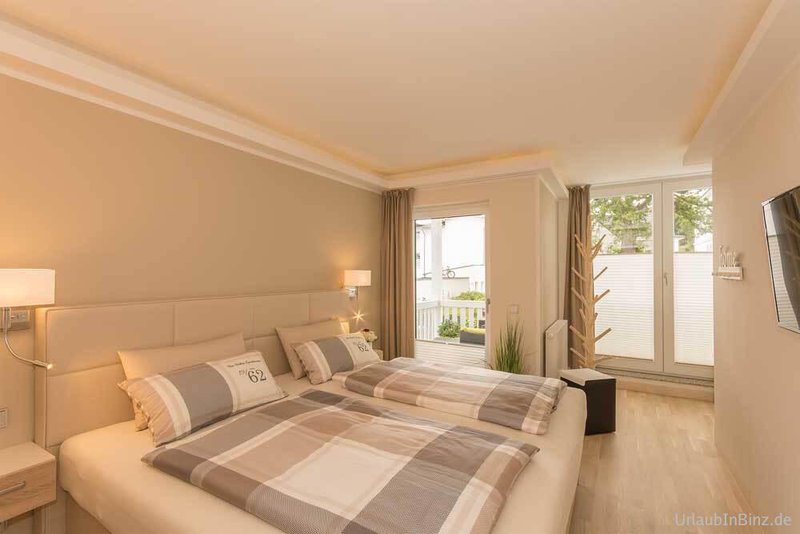 04 Schlafzimmer