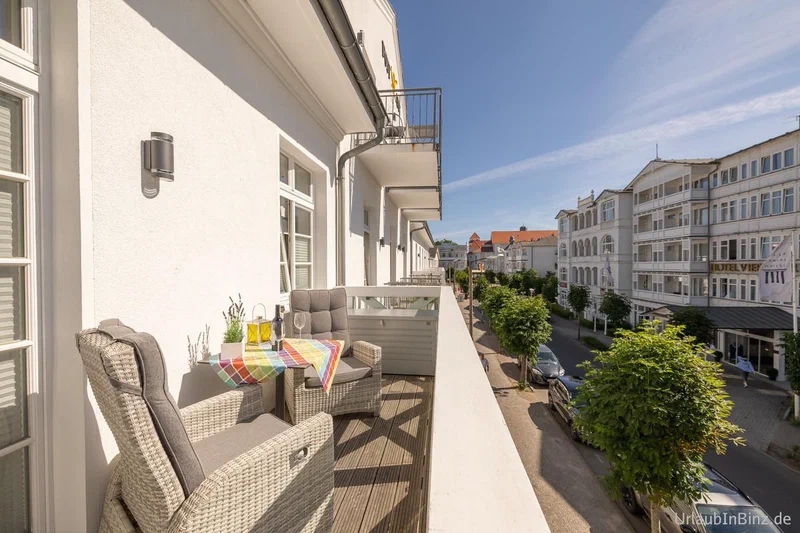 03 Balkon