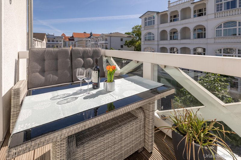 02 Balkon
